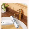 Mini squeezable mop with powerful folding design. Household cleaning tool. No hand washing required. Strong water absorption.