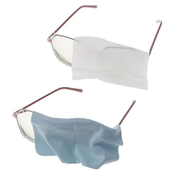 50Pcs/Box Anti-Fog Wipes for Glasses Pre-moistened Antifog Lens Wipe Individually Wrapped Disposable Defogger Eyeglass Wipes